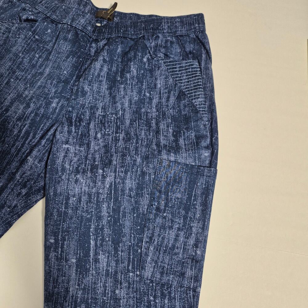 Jaanuu Navy Blue Textured Drawstring Scrub Joggers - Picture 14 of 15